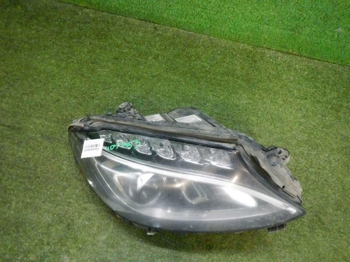 Фара правая Mercedes C w205 (2014-2018) LED
