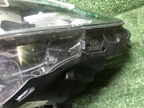 Битая Фара левая BMW 5er G30 (2017-2020) LED