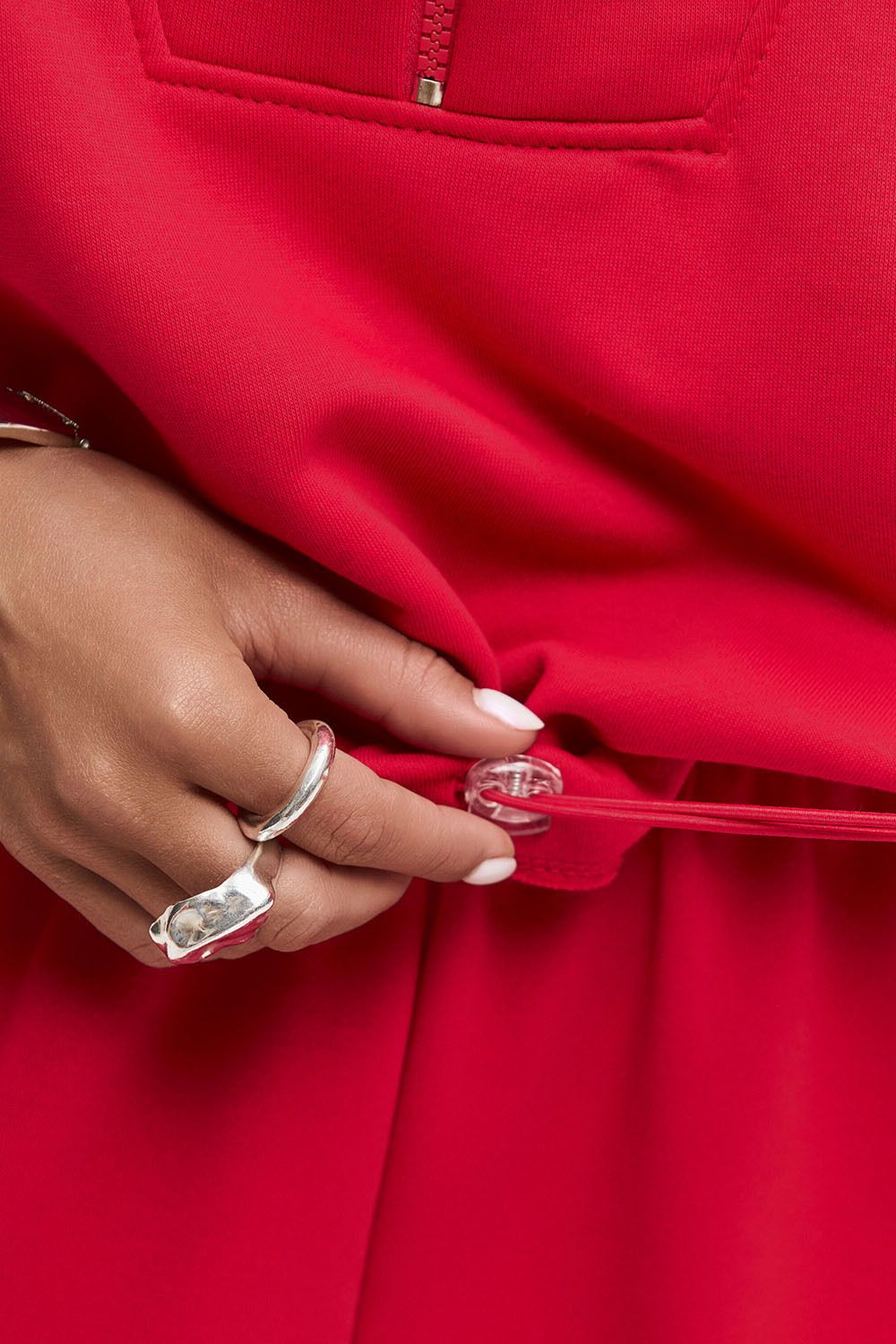 Олимпийка на молнии красного цвета