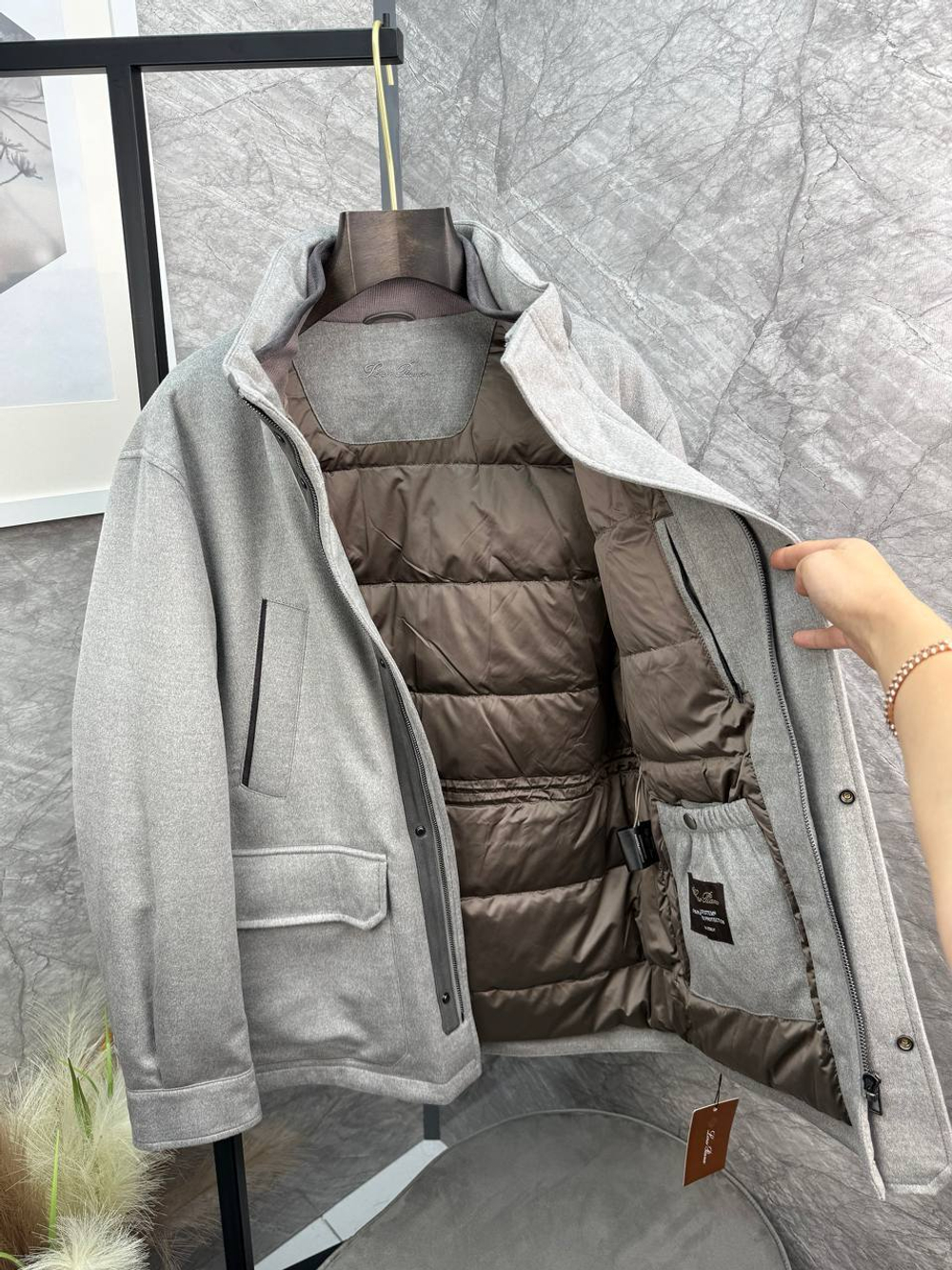 Пуховик Loro Piana
