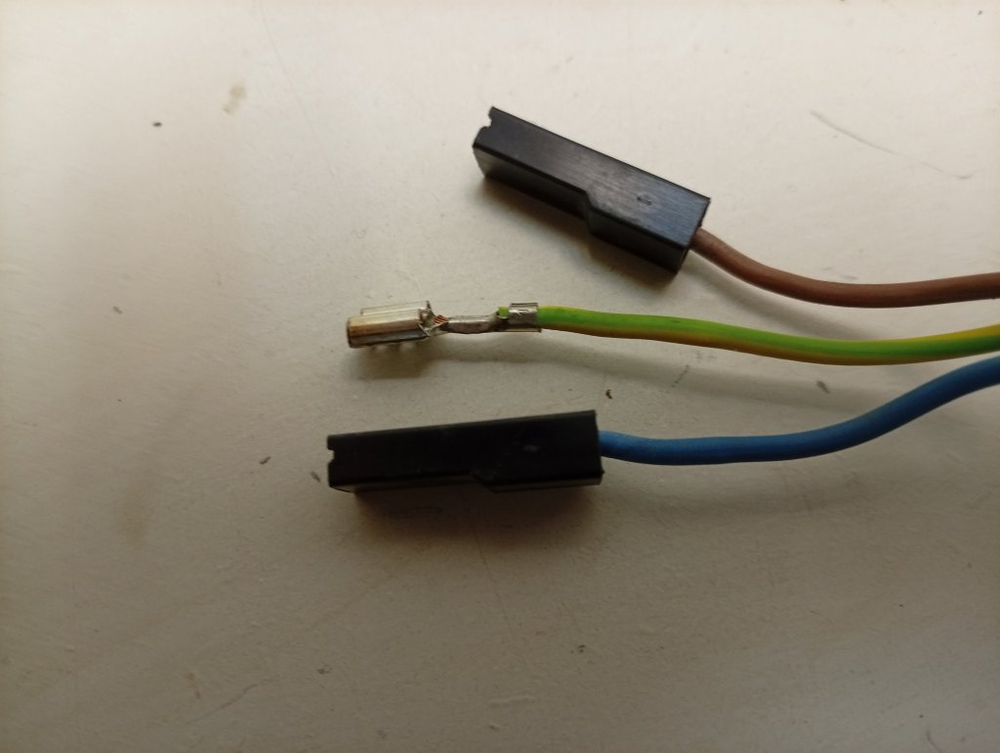 ESL46050 ктп8 Сетевой шнур для посудомоечных машин AEG, Electrolux б/у