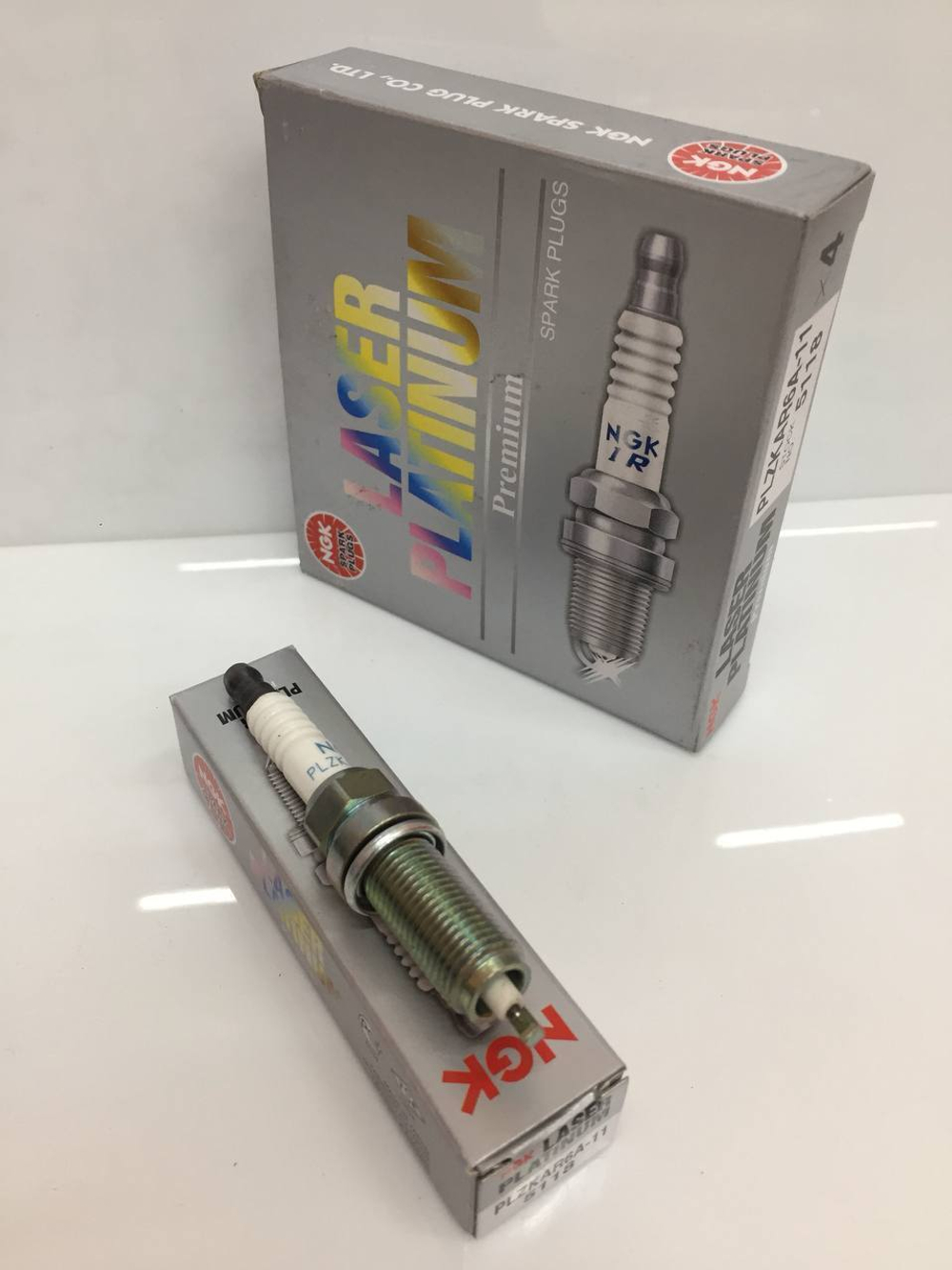 Свеча зажигания (Иридиевые) NGK 5118