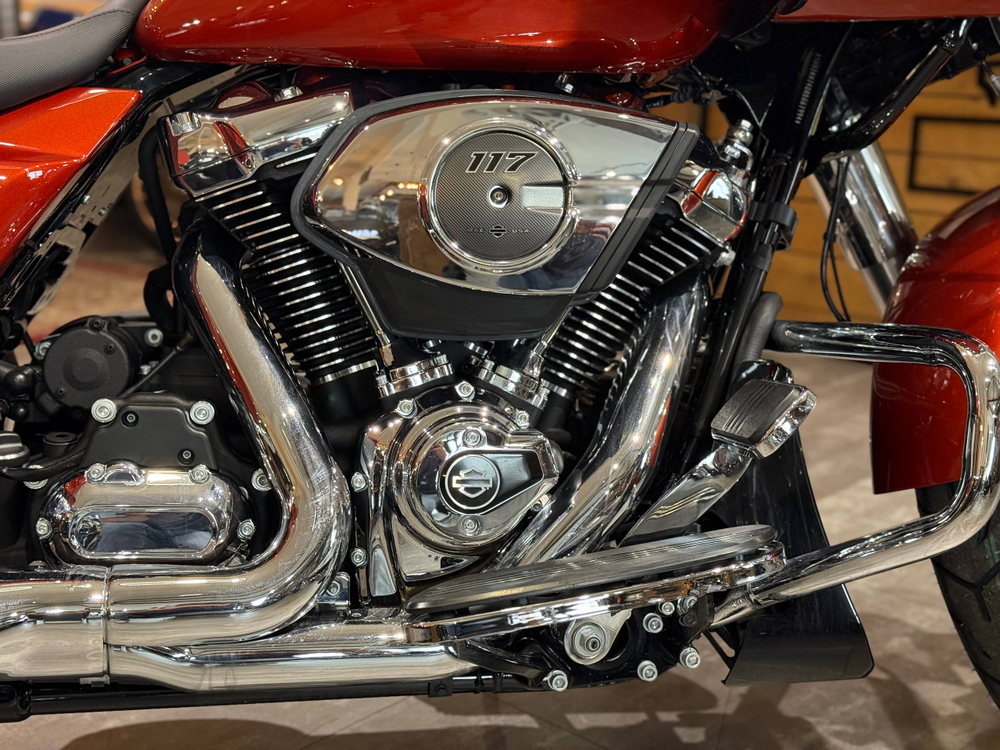 Harley-Davidson ROAD GLIDE 2024 (Whiskey Fire/Chrome)