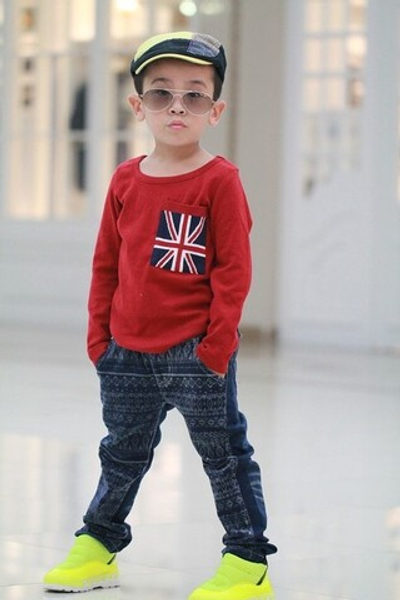 Лонгслив детский с вязаным карманом в виде британского флага