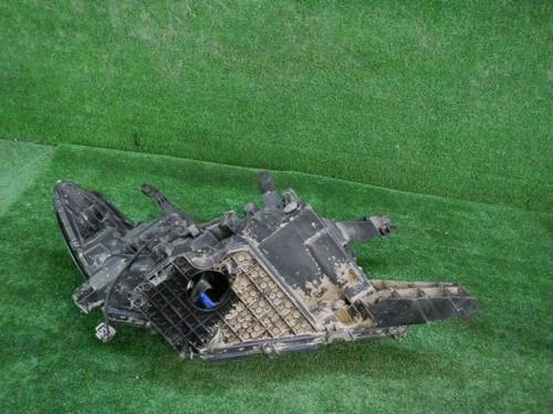 Фара левая Toyota Land Cruiser Prado 150 (2017-н.в.) LED