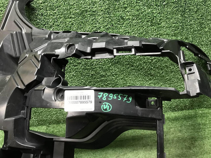 Кронштейн перед. бампера BMW X5 G05 18-23 M-paket