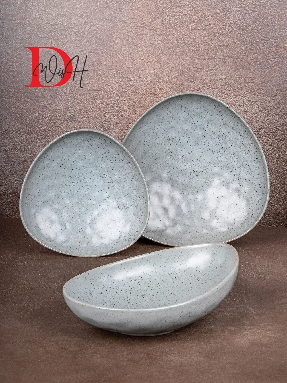 Набор посуды 2 тарелки мятый фарфор 20 см