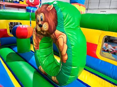 Надувной батут "Звериный мир" ПЛЮС 7*5*4.2 м