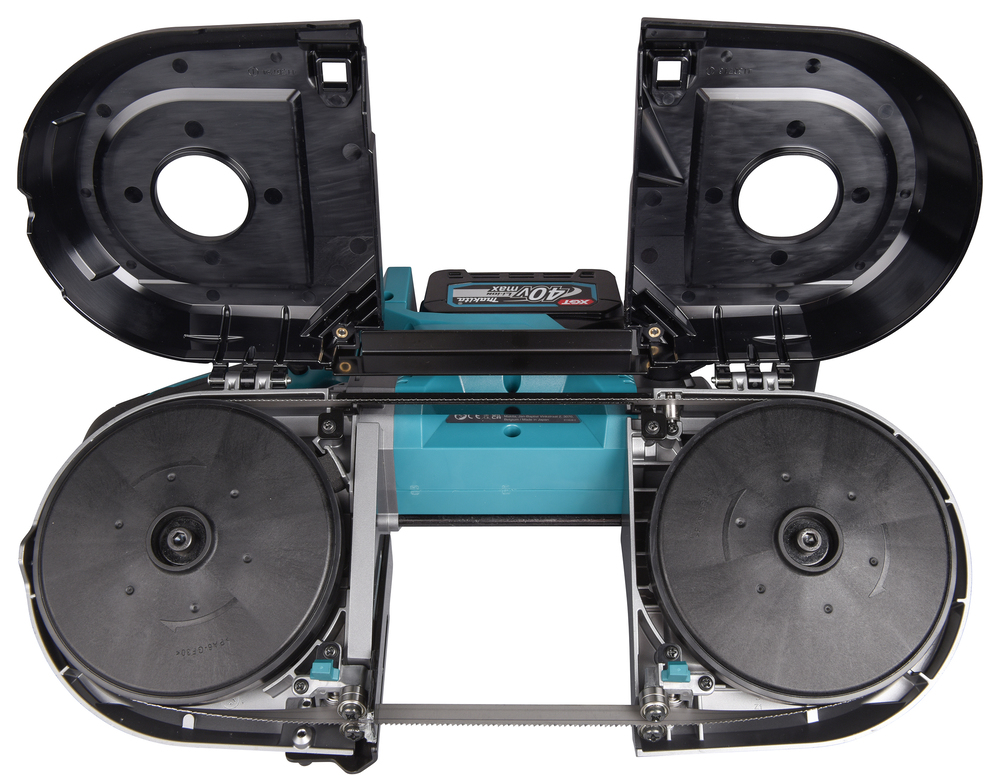 Аккумуляторная ленточная пила Makita PB002GZ