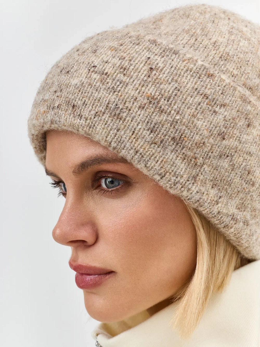 Шапка женская 4025118 Bulmer