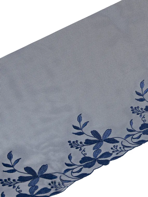 05-113 Вышивка на неэл. сетке 22 см, т.синий (левая)