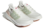 Кроссовки Adidas Ultraboost Light (Женская размерная сетка)