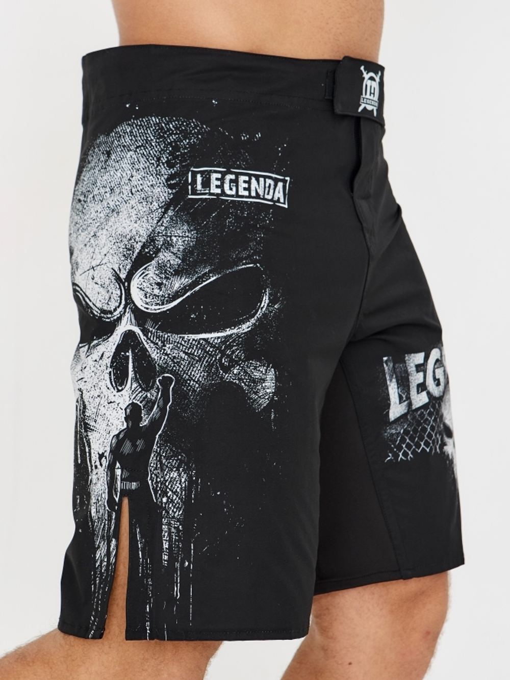 Шорты Legenda Череп Каратель черный
