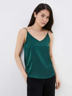 Топ на бретелях