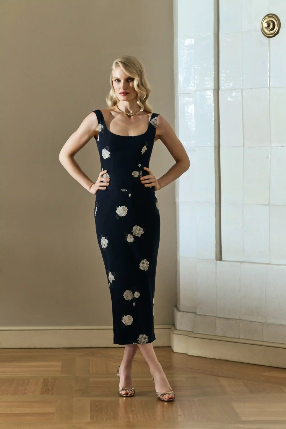 Lee top, топ корсетный из черного кружева