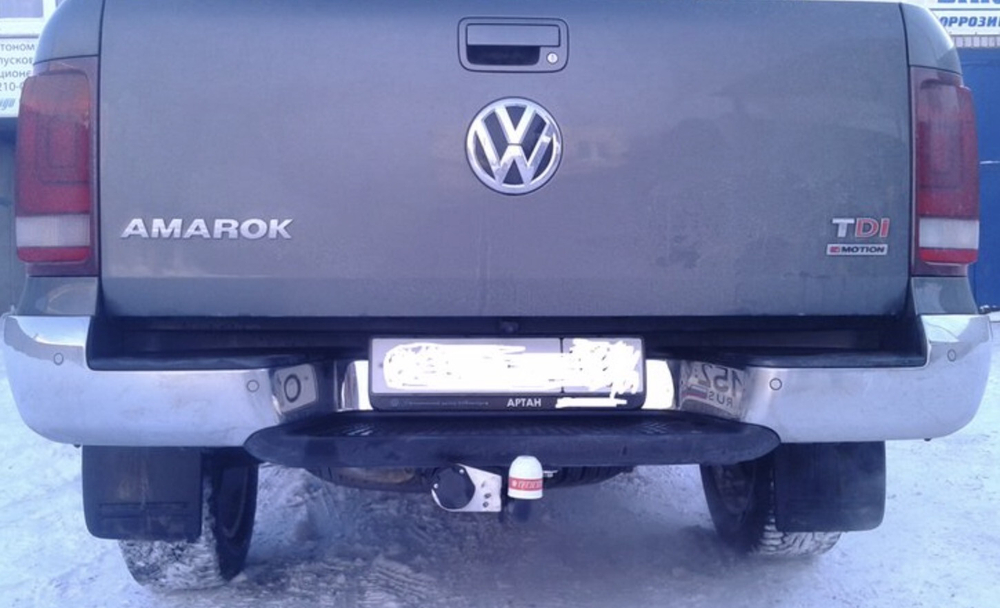 Фаркоп Volkswagen Amarok 2010-2022, условно-съемный,(без электрики) Трейлер.9160