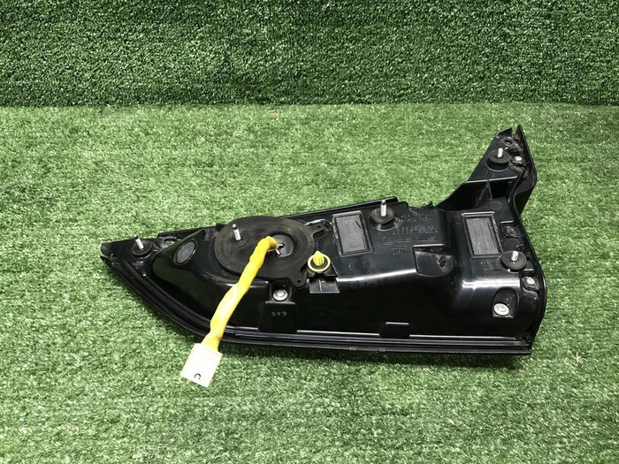 Фонарь Комплект фонарей Lexus LX 3 (2015-2023)