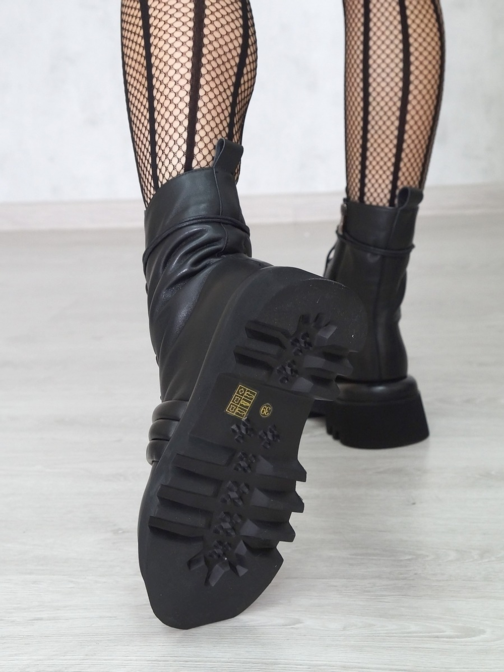 Ботинки женские зимние