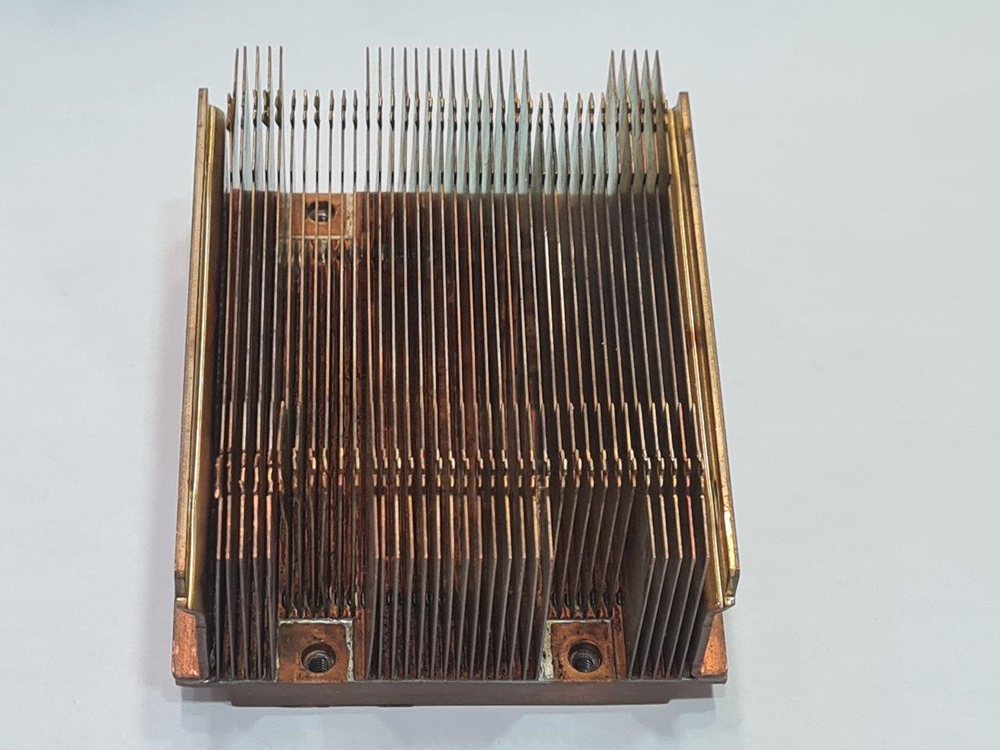 Радиатор медный 90*73*43