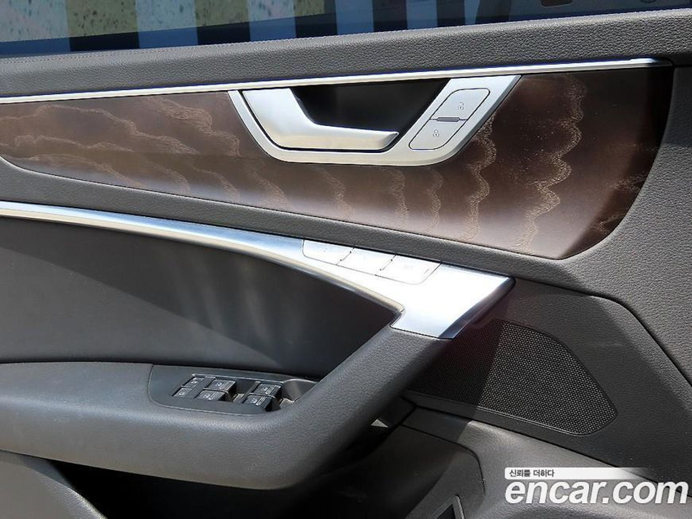 Audi A6 (C8) 45 TFSI Quattro Premium (11.2019)