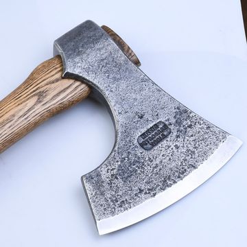 Топор ПЕТРОГРАДЪ, модель Рославль 10, топорище н2, авторская роспись 'Огненный лес'