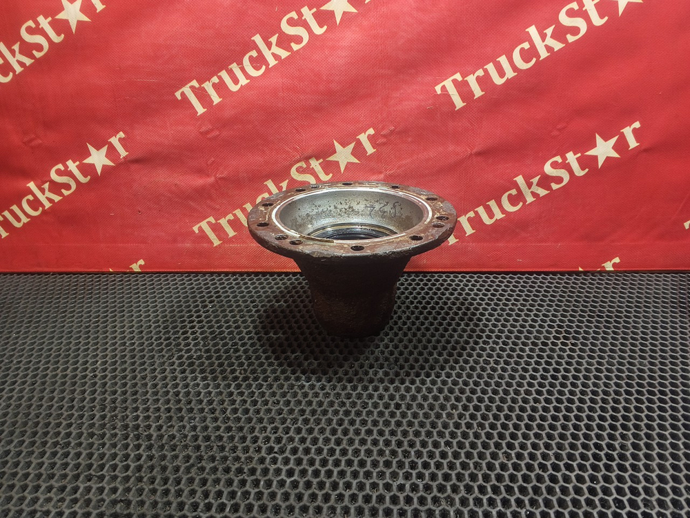 Крышка ступицы задней