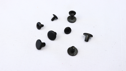 Винт ременной Черный аскид (10 шт)