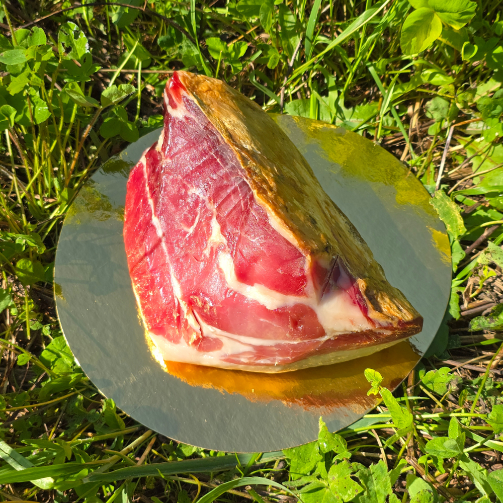 Сибирский хамон кусковой 1 кг
