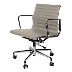 Офисное кресло Eames Ribbed EA 117 серая кожа