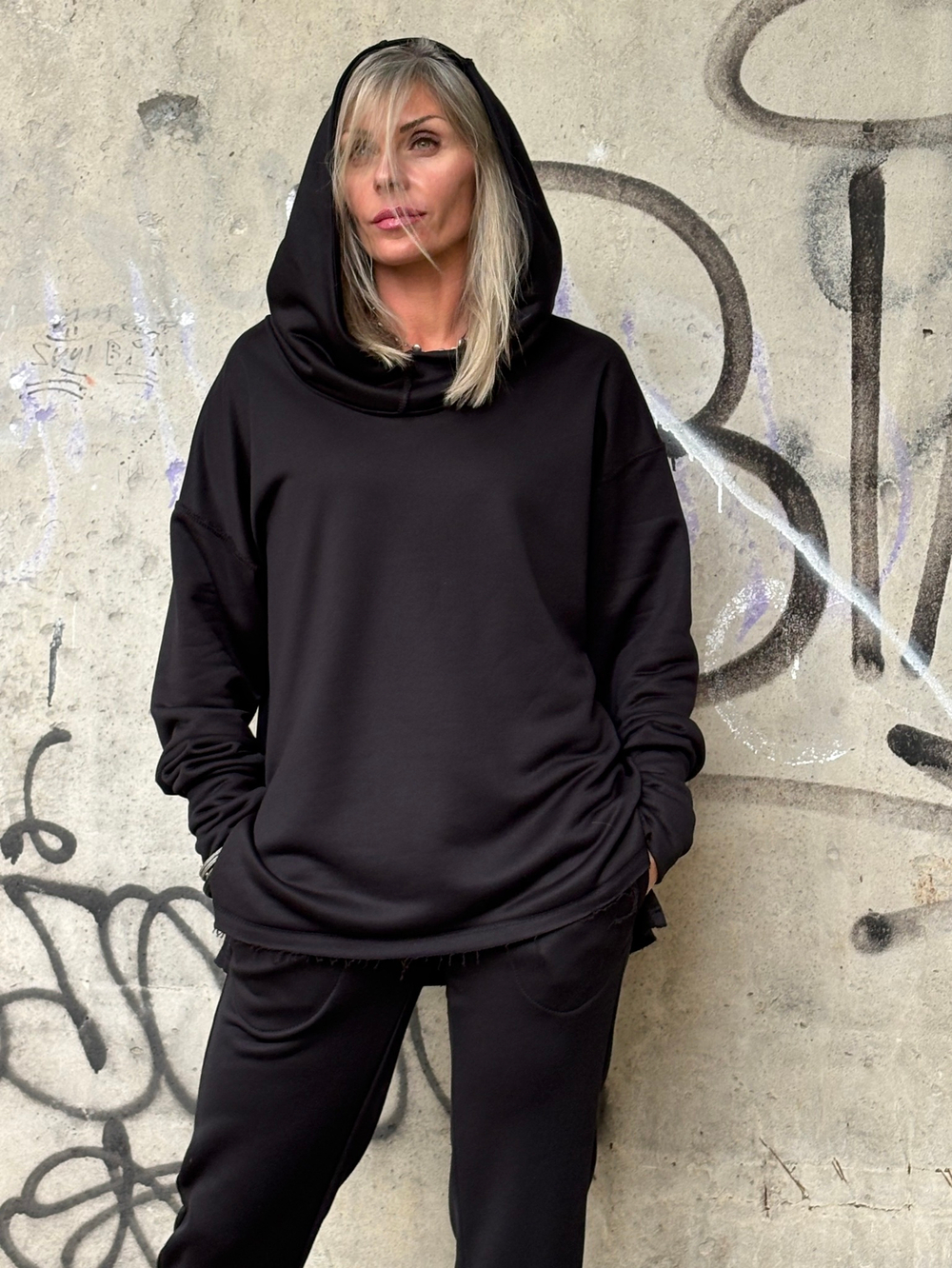 Худи / черный