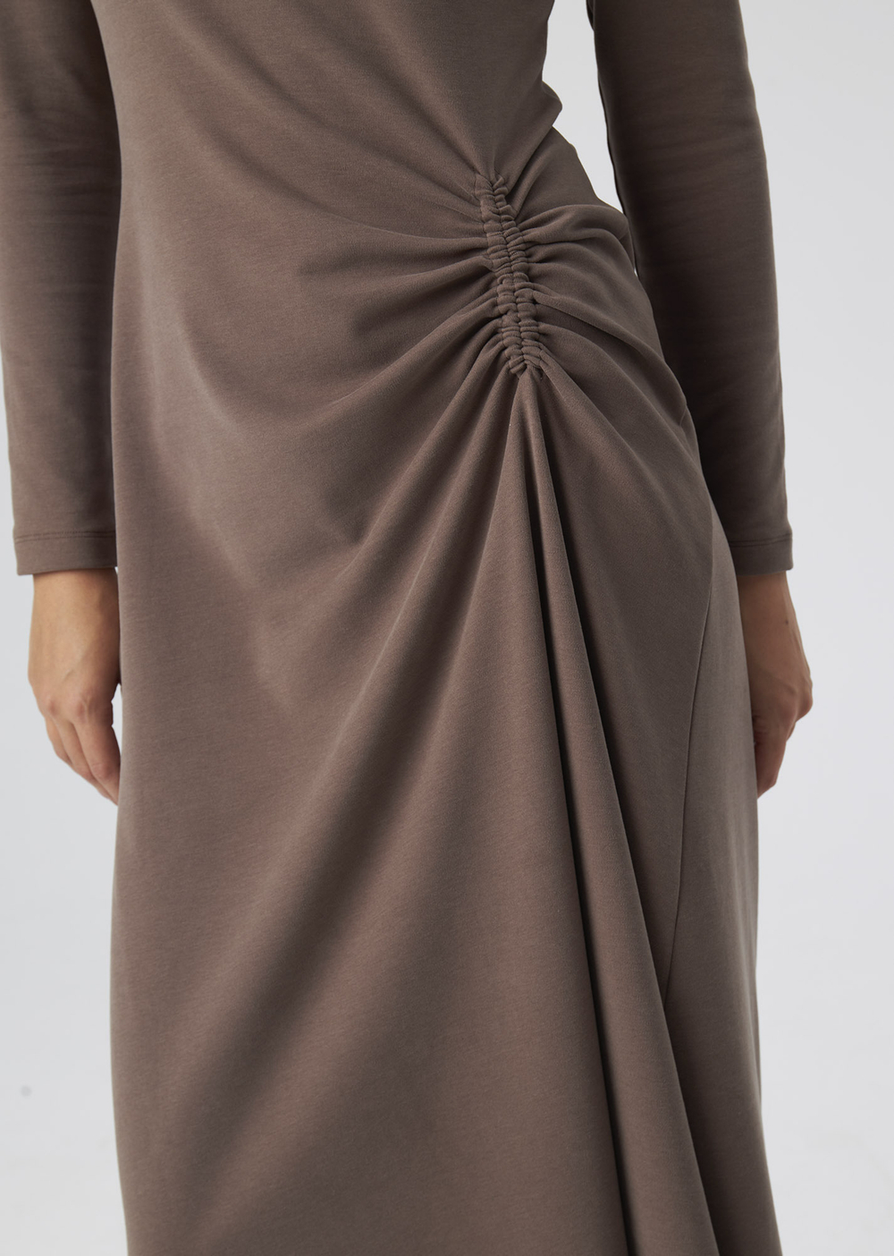 DRESS | M | BROWN