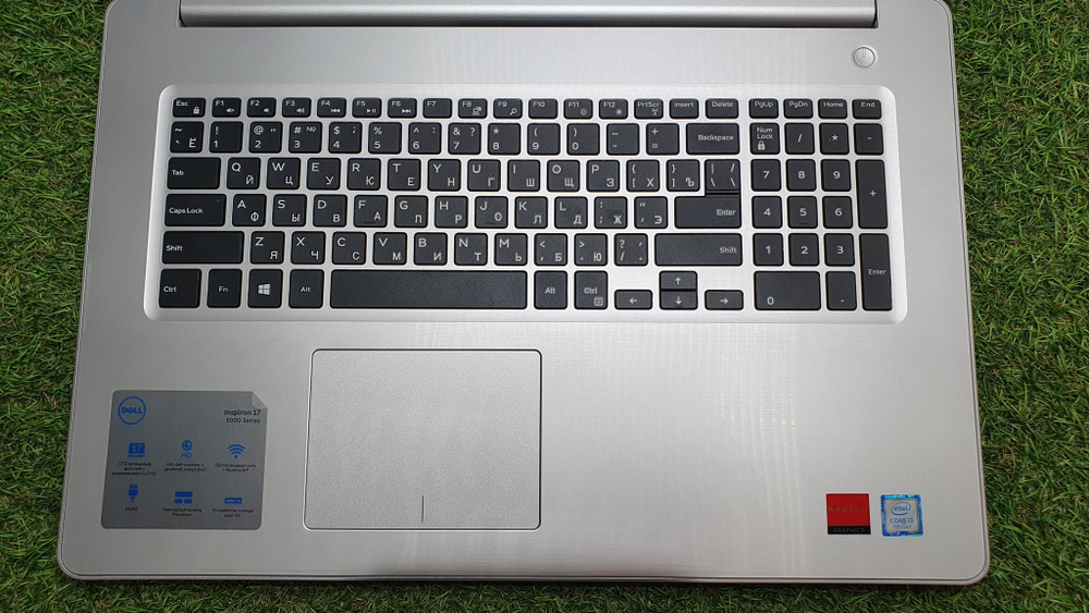 Ноутбук DELL i3-7/4Gb/FHD/Inspiron 5770 [5770-6922]/Windows 10