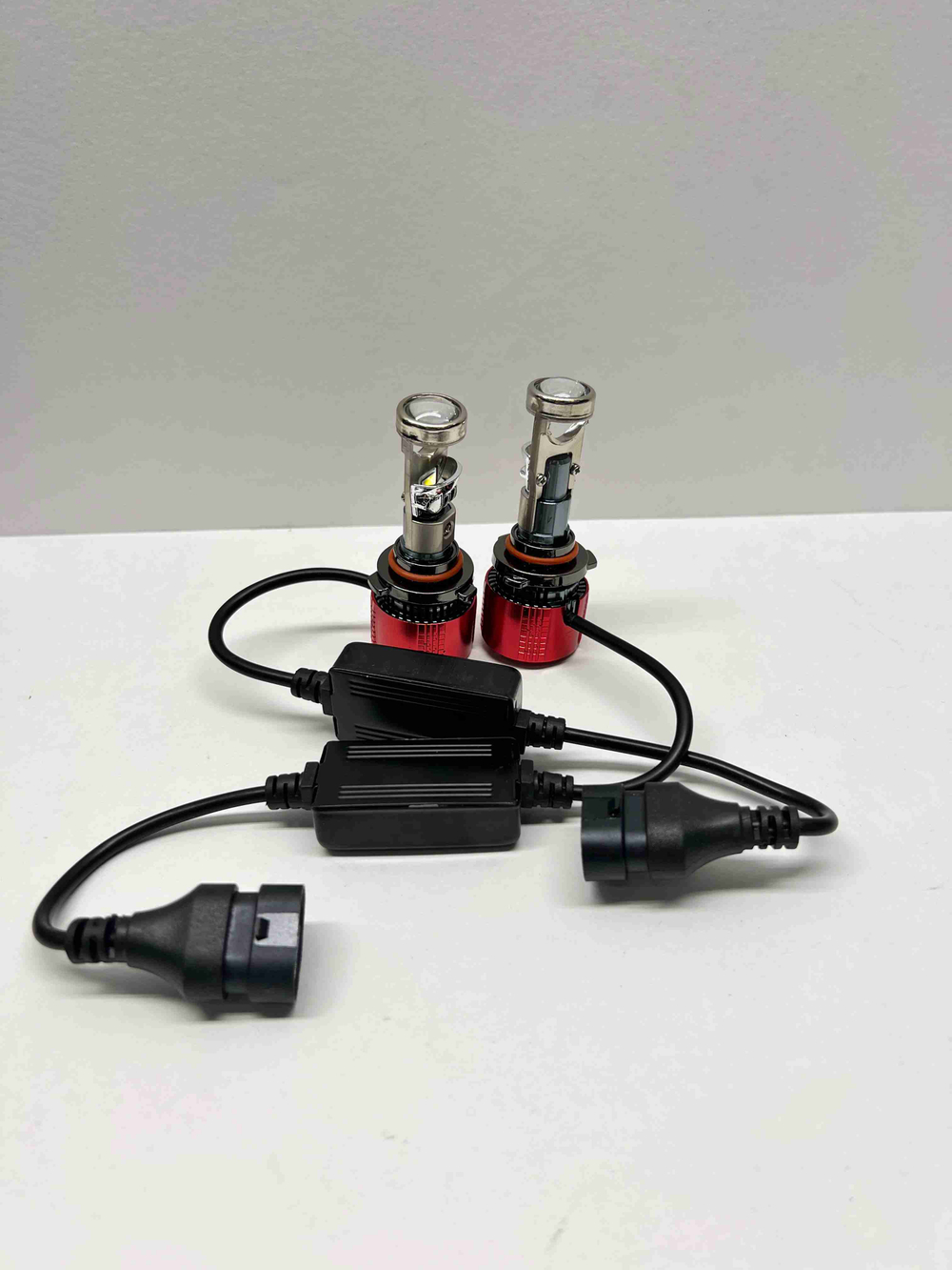 HB3 (9005) / Светодиодные лампы HB3 (9005), мини линзы, Четкая СТГ, 6000К, 60W, Серия Y 700 Маяк, TG (2 шт. / комплект)