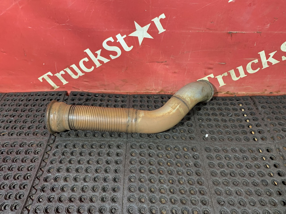 Приемная труба глушителя