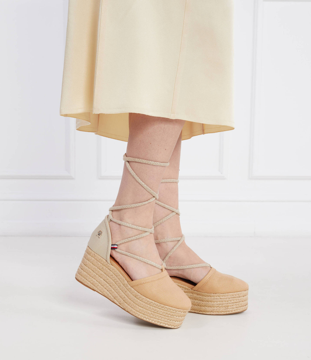 Босоножки Tommy Hilfiger - бежевый(FW0FW07746)