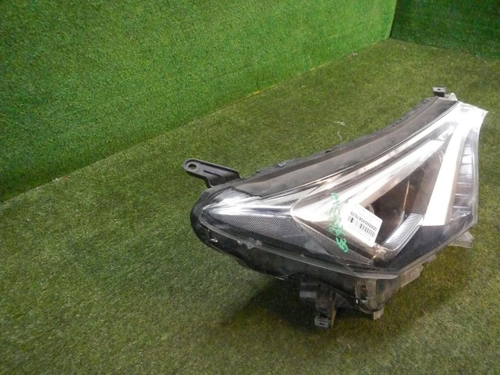 Фара правая Toyota RAV4 4 CA40 (2015-2019) LED