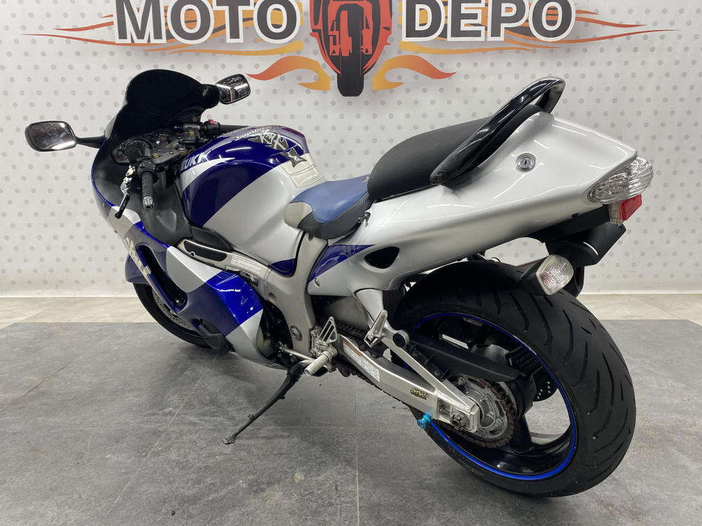 Suzuki GSX1300R Hayabusa , 2002