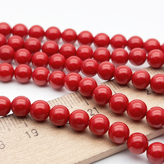 "Майорка" бусины, цвет красный, диаметр около 6 мм, цена 30-31 шт (1/2 нити)