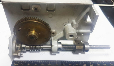 Блок из 4-х переменных конденсаторов (КПЕ), 12-130 пФ