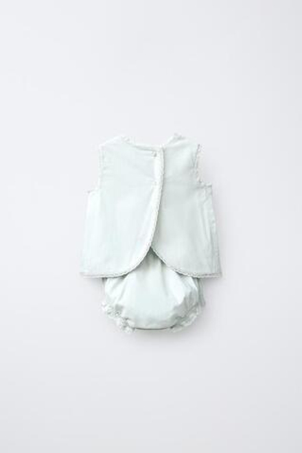 ZARA КОМПЛЕКТ ИЗ РУБАШКИ И ТРУСОВ С ВЫШИВКОЙ, ПАСТЕЛЬНО-СИНИЙ