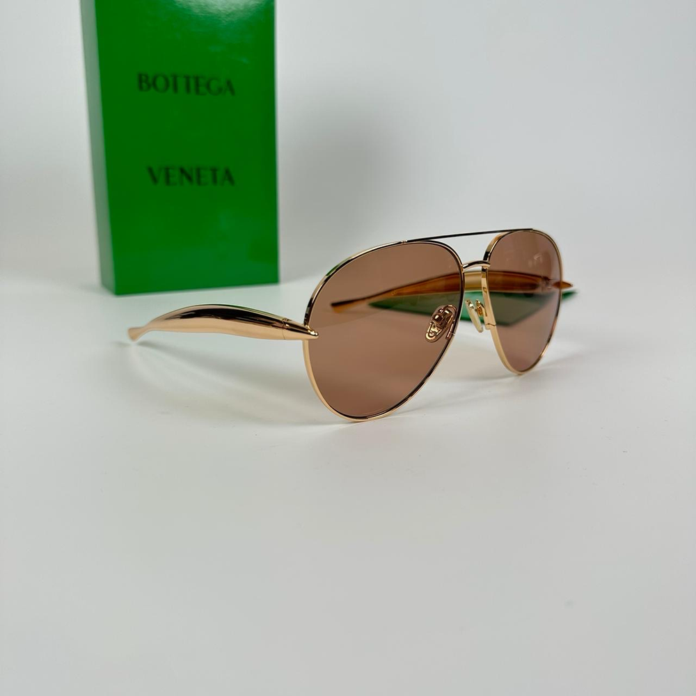 Солнцезащитные очки Bottega Veneta