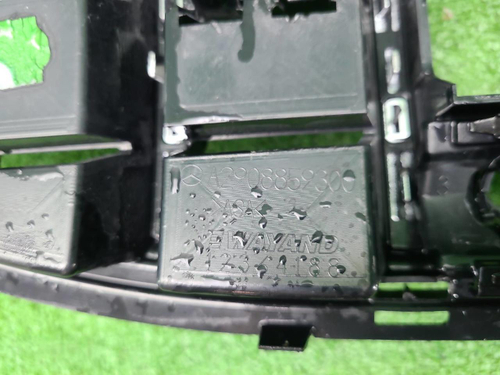 Решетка радиатора Mercedes AMG GT (2017-2024)