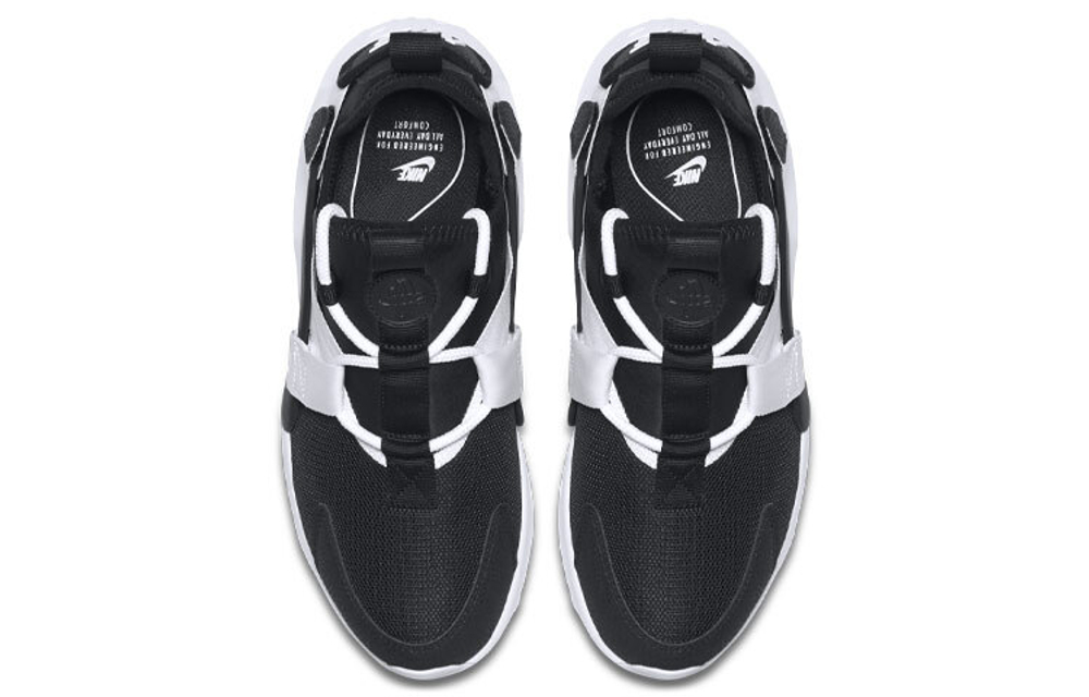 Nike air huarache city low sneaker sales