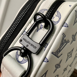 Louis Vuitton Alpha Wearable Wallet
