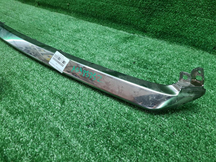 Молдинг решетки радиатора Lexus RX 4 (2019-2022)