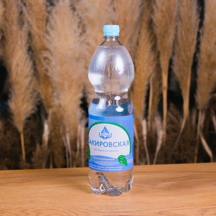 Вода "Бакировская" негазированная 1,5 л