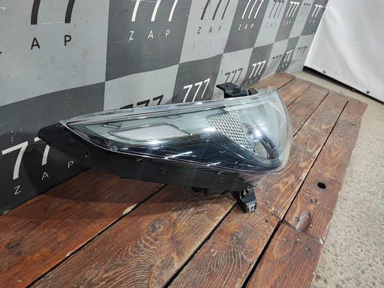 Фара правая галоген Hyundai Solaris 2 (HCR) 20-нв Б/У Оригинал 92102H5500