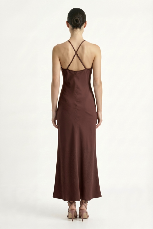 Платье с Х-образным вырезом