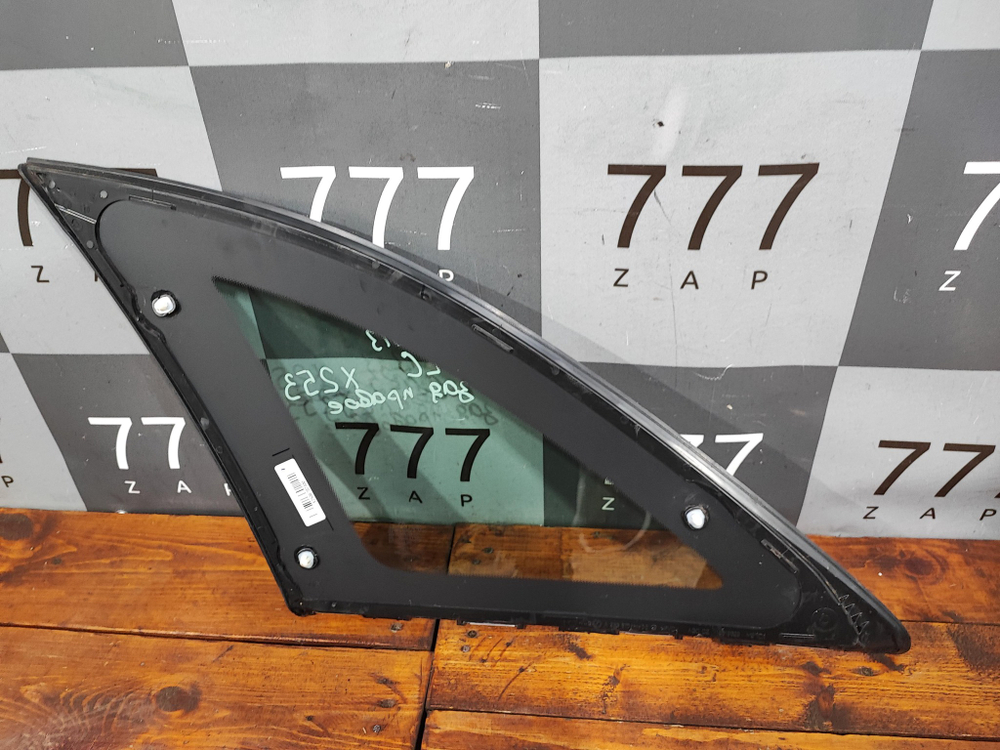 Стекло заднее правое Mercedes GLC (X253) 15-22 Б/У Оригинал A25336702400