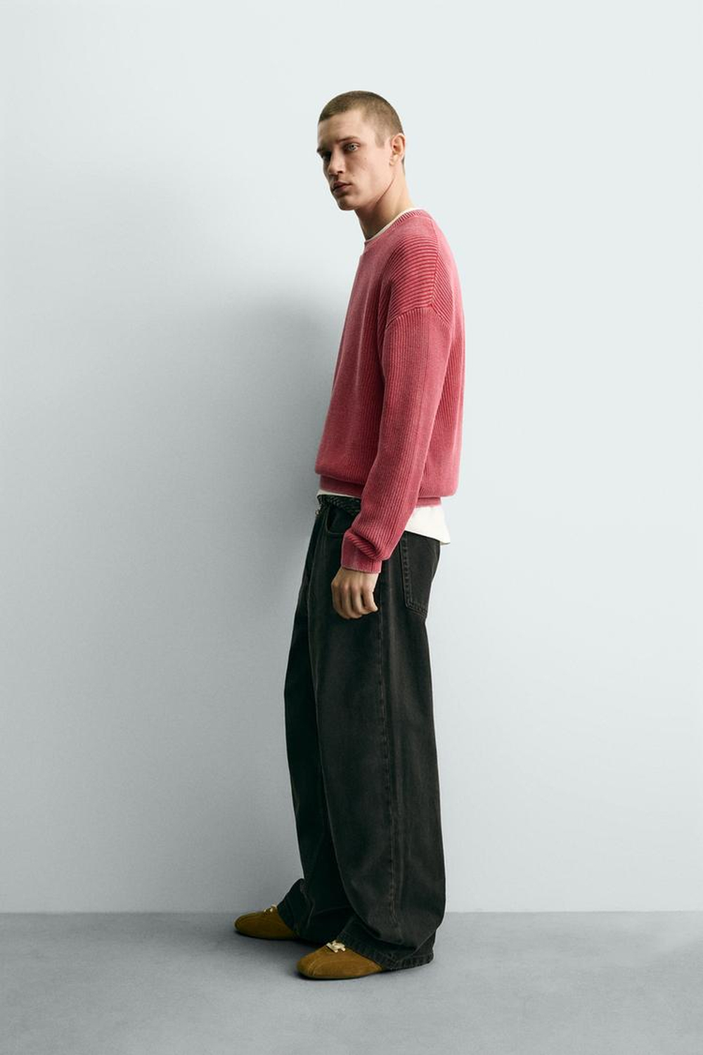 ZARA СВИТЕР В РУБЧИК С ЭФФЕКТОМ ПОТЕРТОСТИМ, КРАСНЫЙ